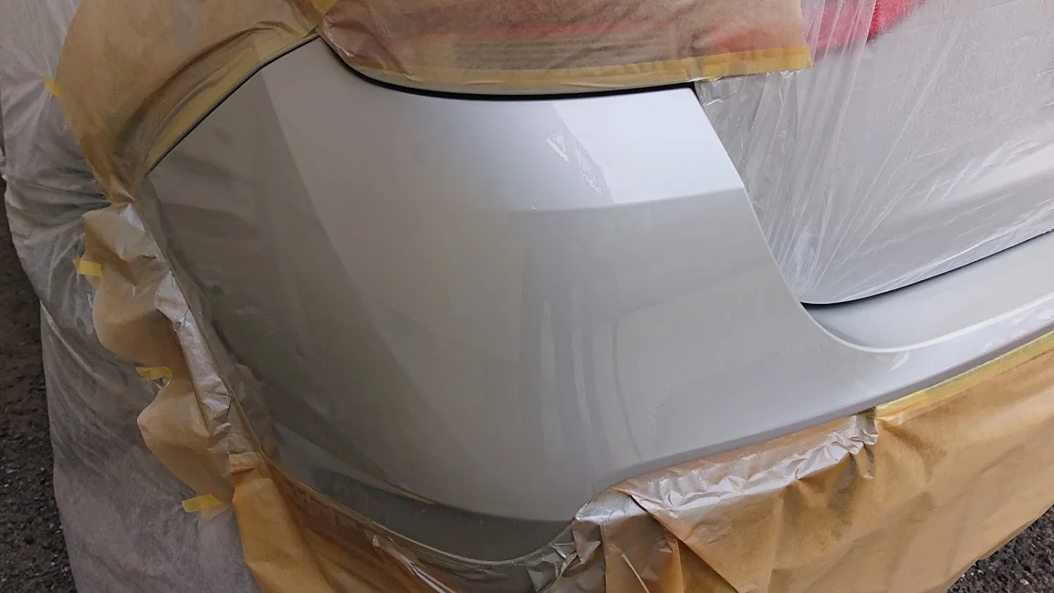 BMWバンパー施工 施工後